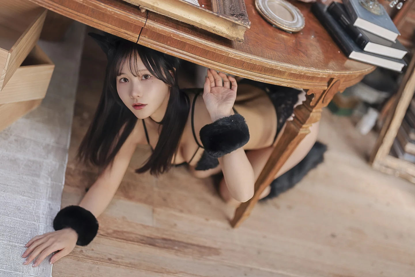 けん研（けんけん）_FantiaDL写真集_KURO_Animals_72P_381MB tg@simisebaisi 【丝足阁】063.webp